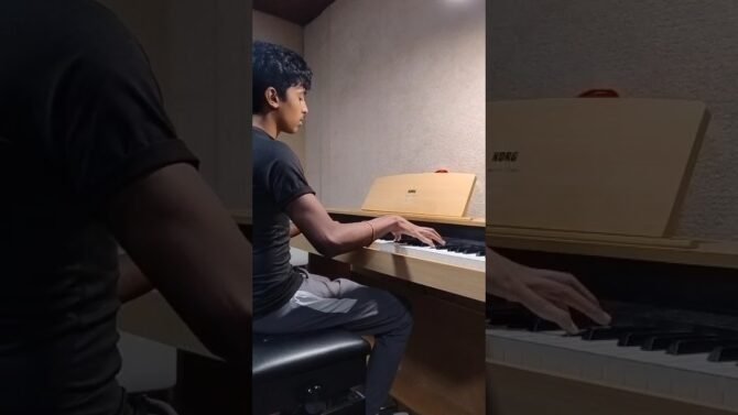 «My Heart Will Go On» (tema principal de Titanic), arreglo para piano interpretado por Sanjeev, de 14 años